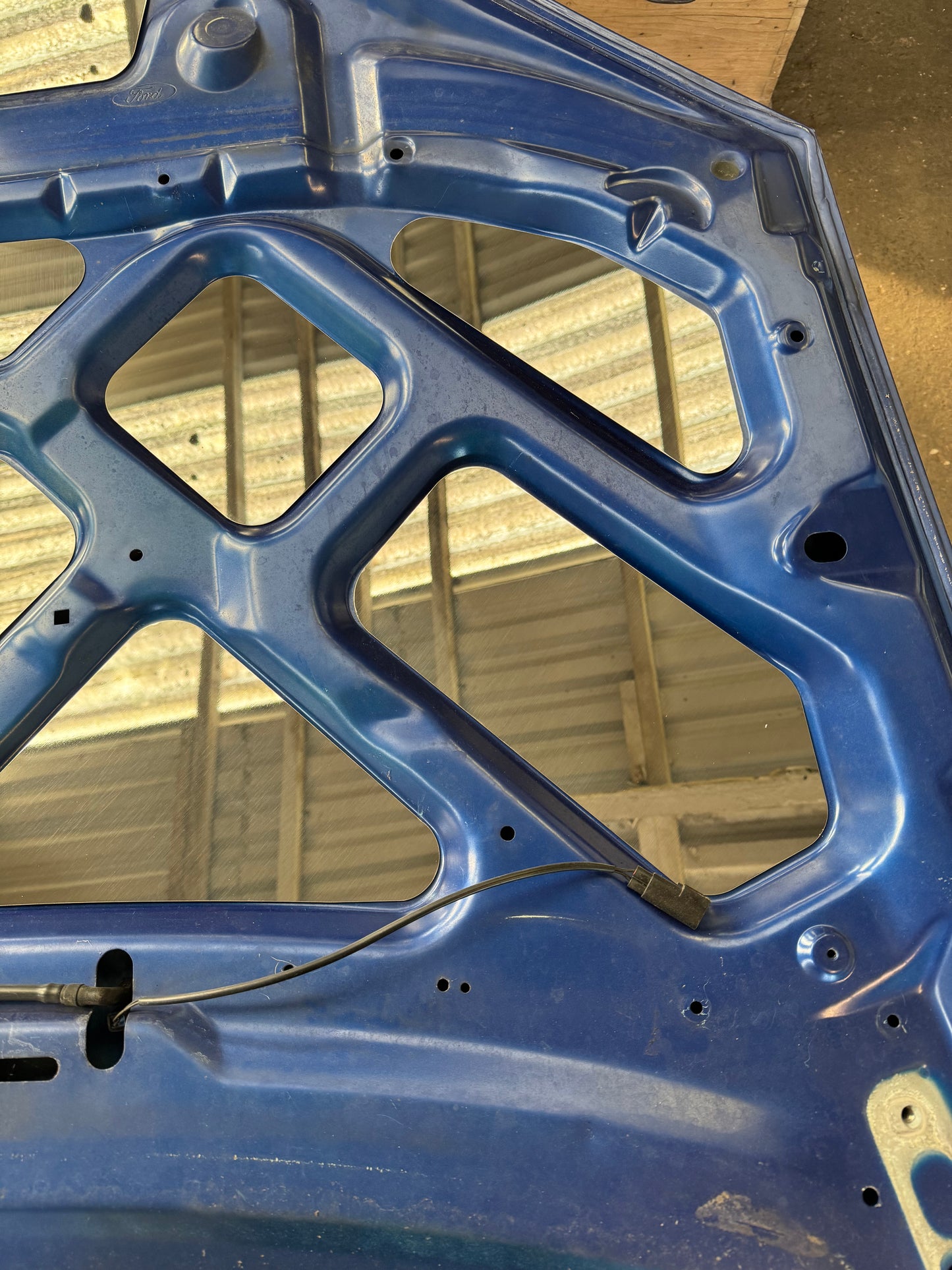 Ford Mondeo Mk 3 ST220 / ST TDCI Bonnet Show Mirrors