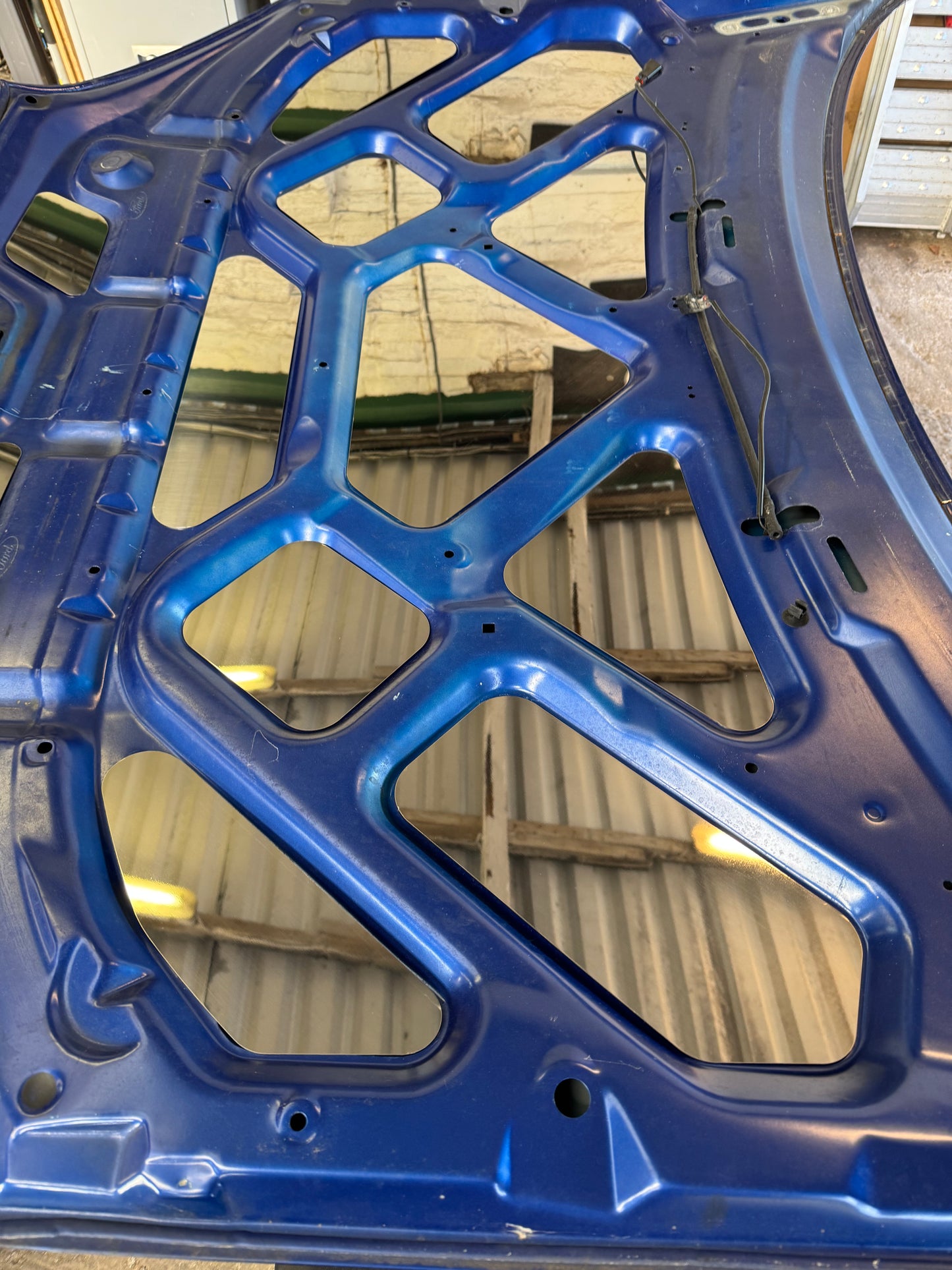Ford Mondeo Mk 3 ST220 / ST TDCI Bonnet Show Mirrors